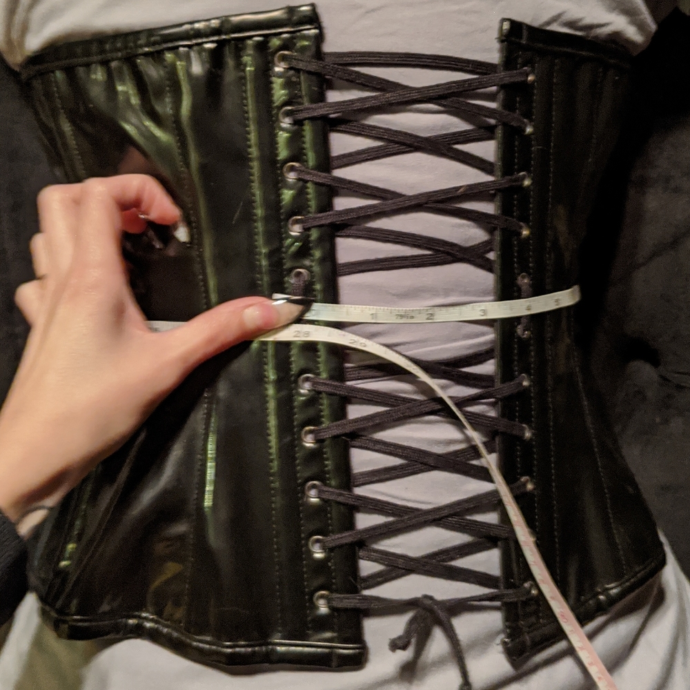 Vollers 28" Vinyl Corset - Picture 7 of 8